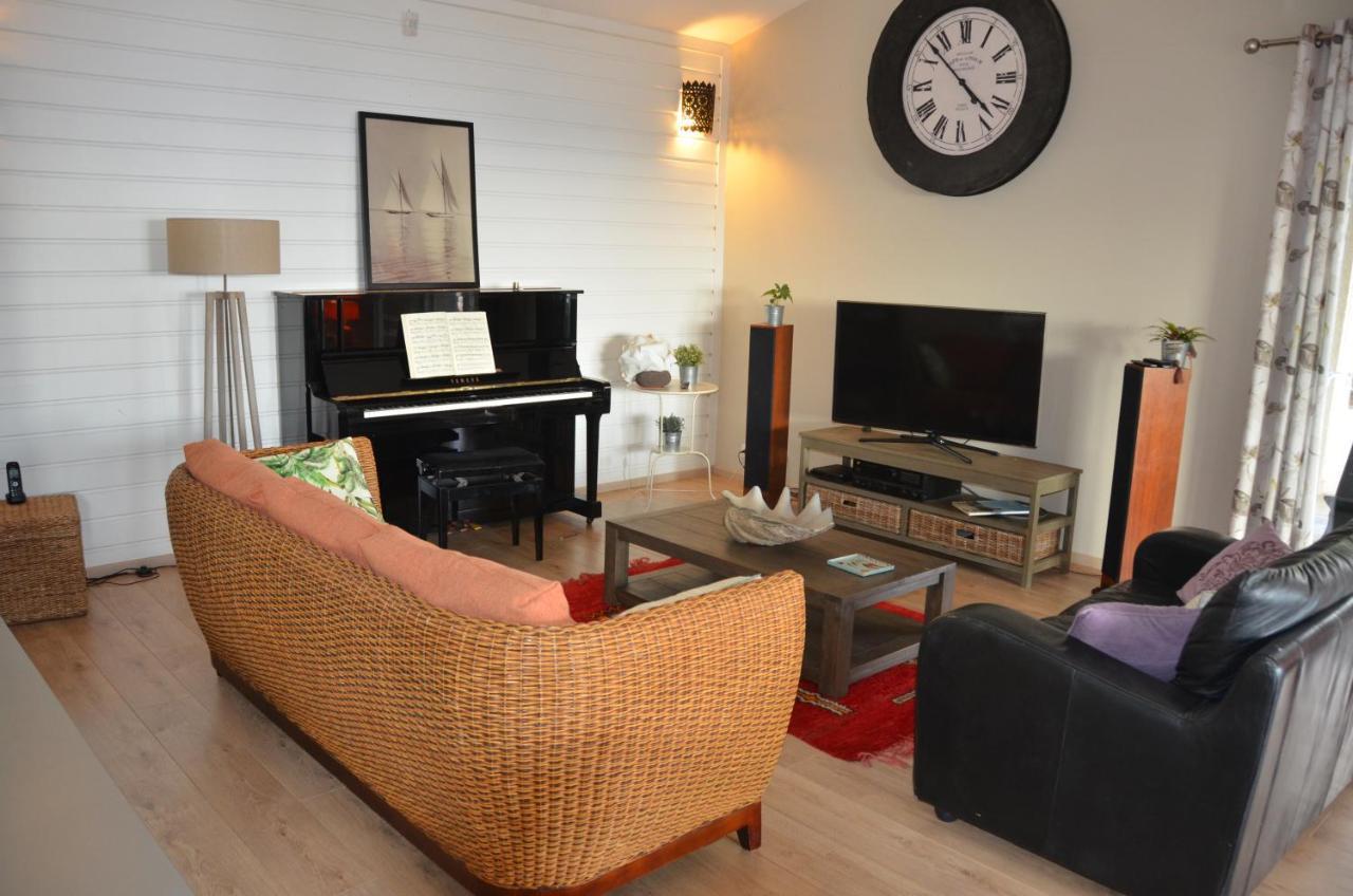 Au Claire De L'Eau Apartment Saint-Leu Bagian luar foto